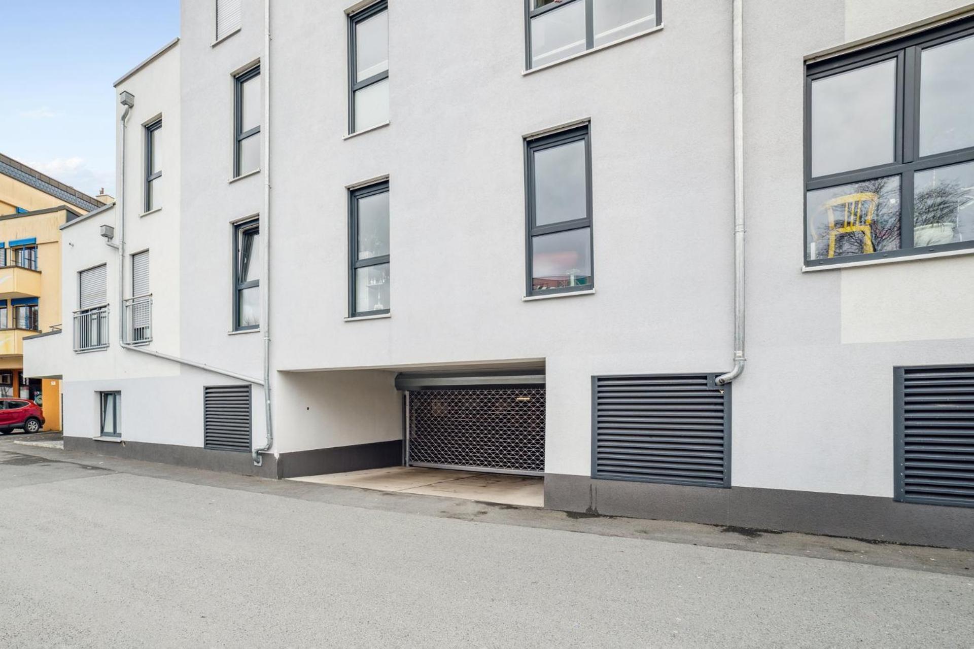 Sali Homes Elegant And Stylish Retreat In Heart Of Bayreuth, Close To River Exteriér fotografie