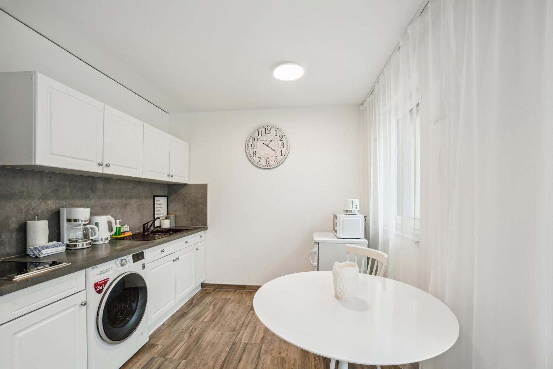 Sali Homes Elegant And Stylish Retreat In Heart Of Bayreuth, Close To River Exteriér fotografie