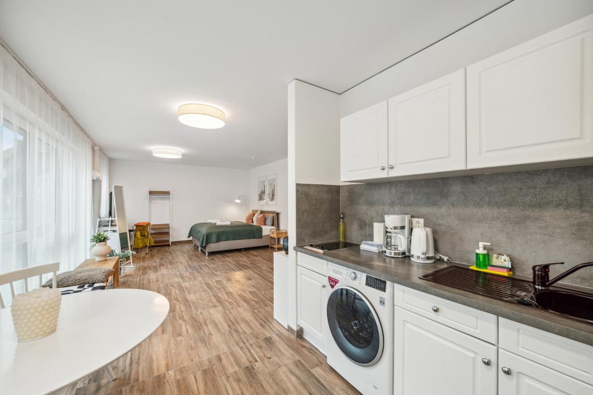 Sali Homes Elegant And Stylish Retreat In Heart Of Bayreuth, Close To River Exteriér fotografie